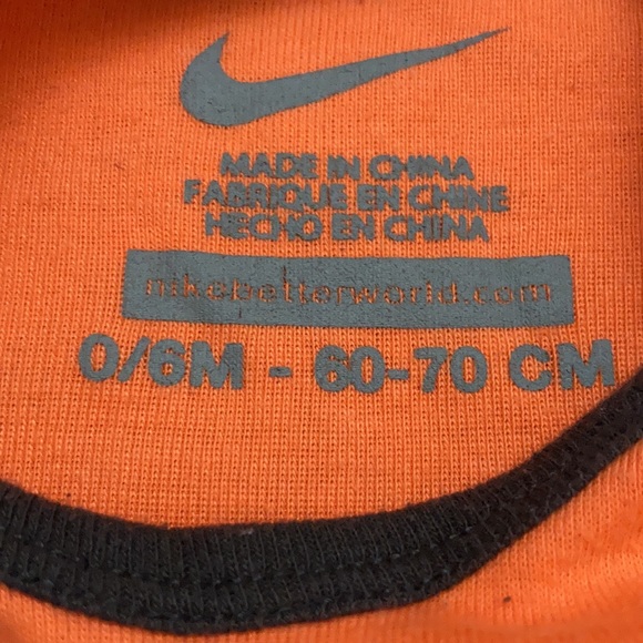 Nike onesie🧡 - Picture 4 of 5